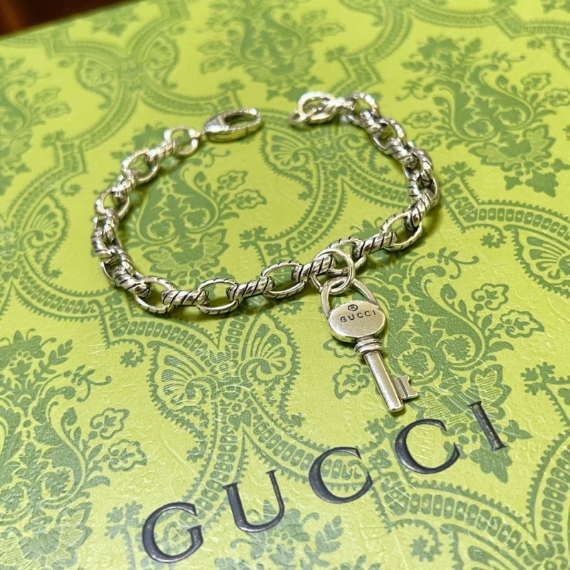 Gvc*1 bracelets